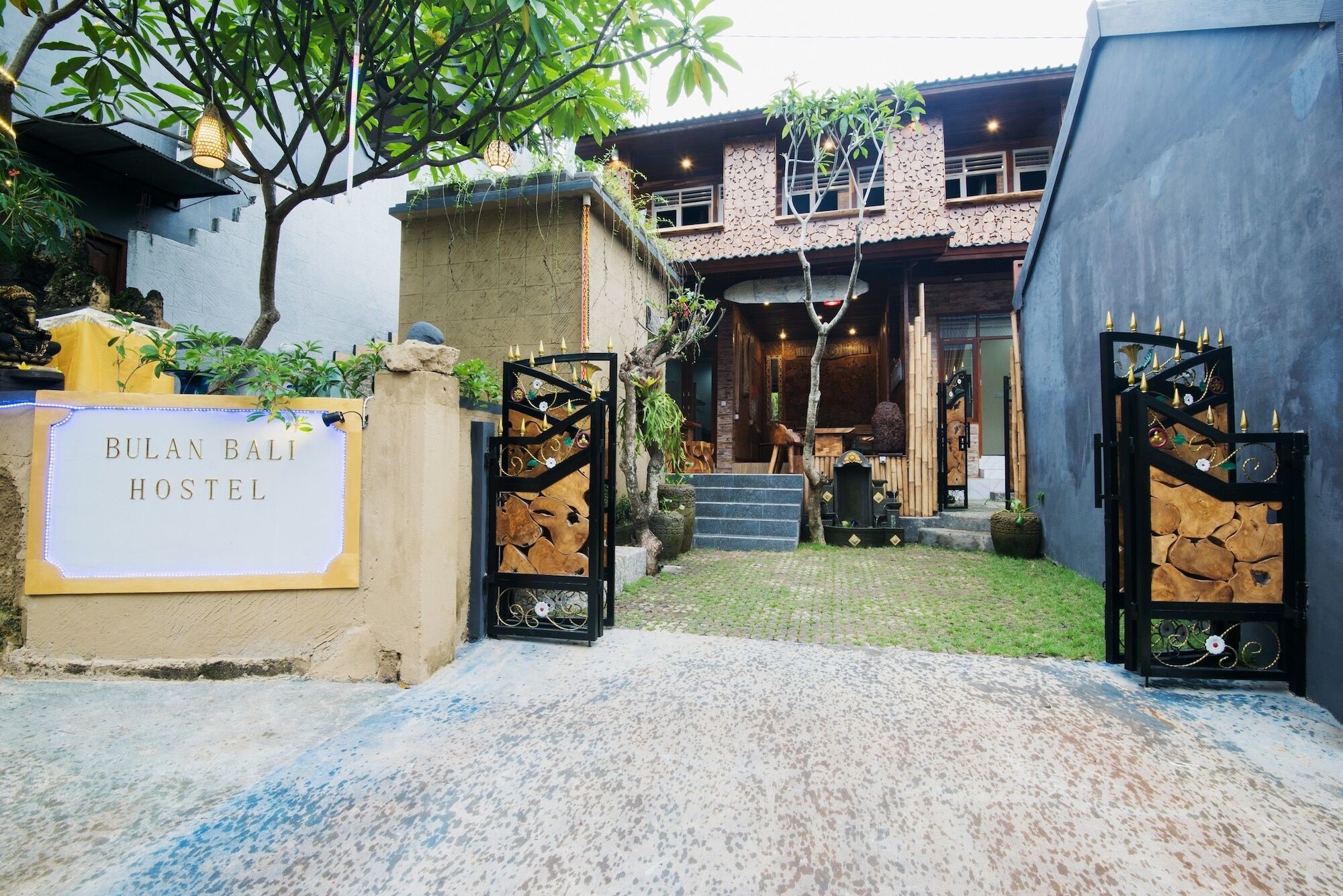 Bulan Bali Guest House ウブド エクステリア 写真